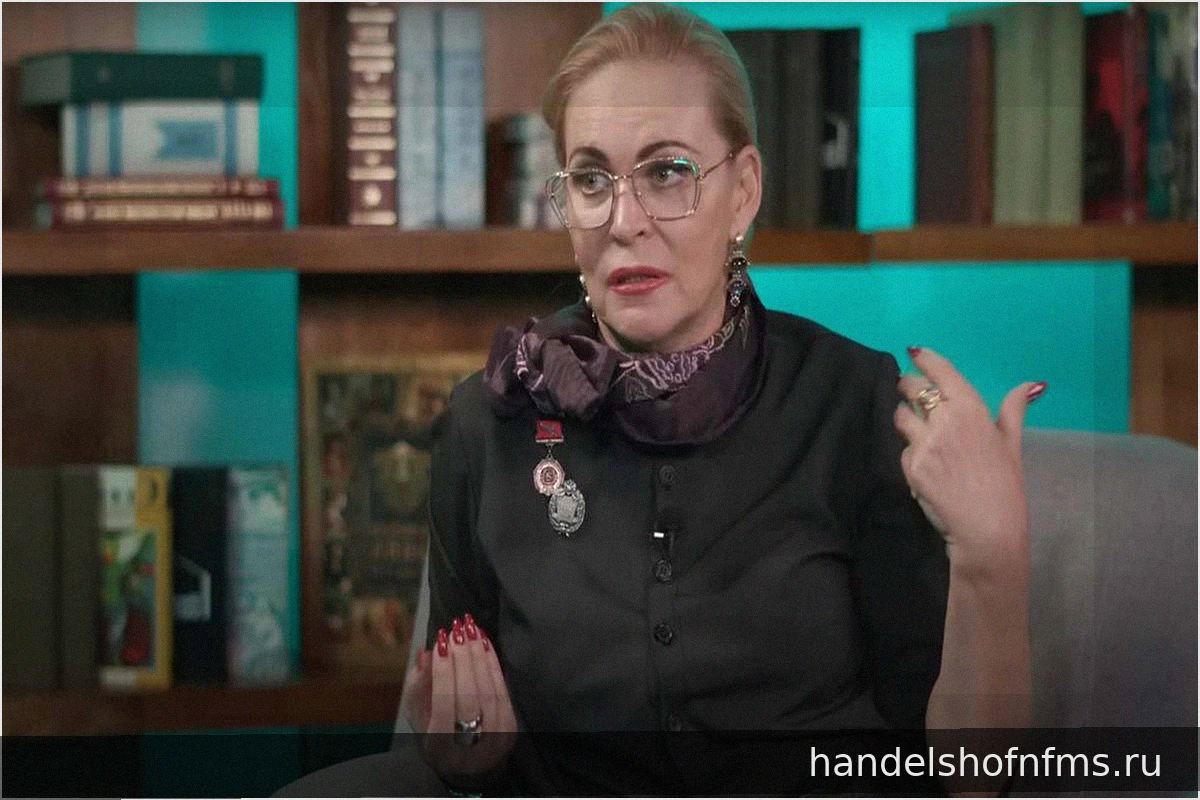 «Пусть получает оклад!»: Алена Яковлева резко высказалась о Янине Студилиной