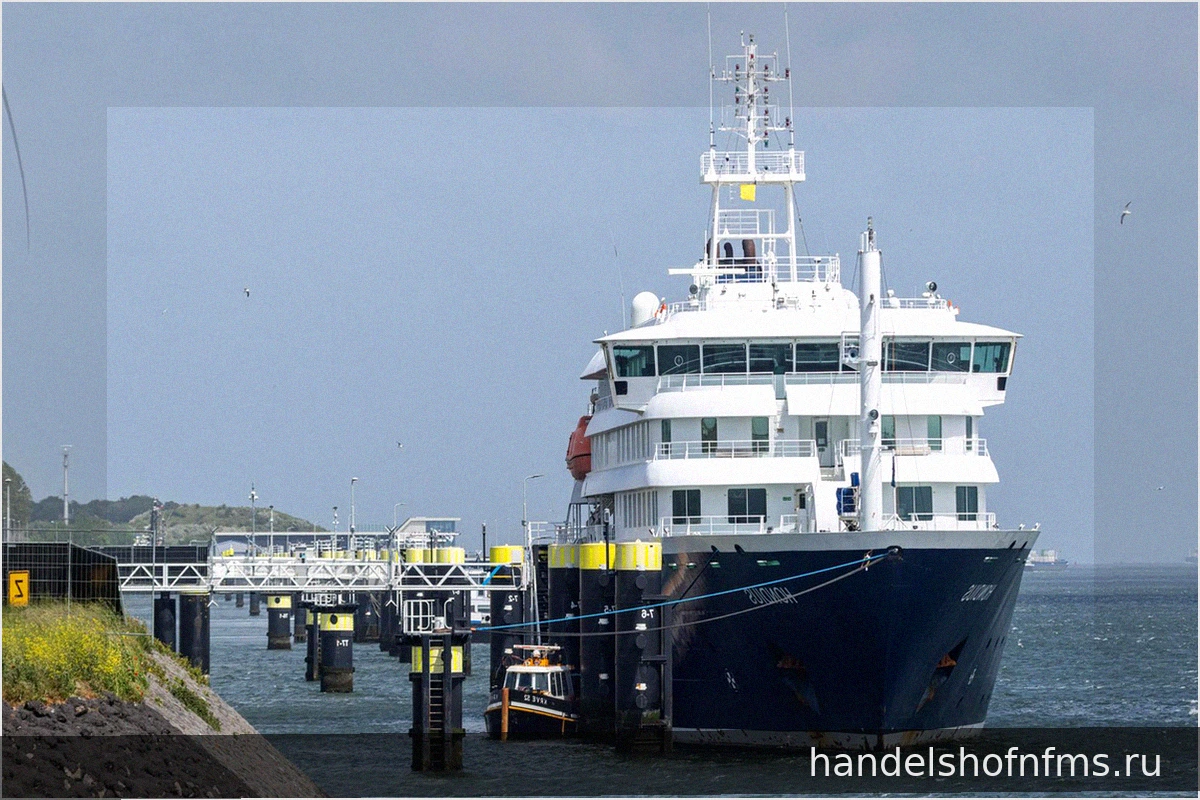 Завершение Карантина для Французских Пассажиров MV Hondius в Роттердаме